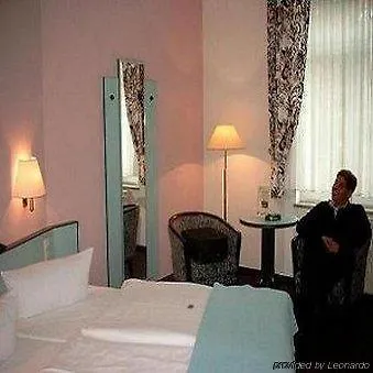 Smetana Hotell 4*