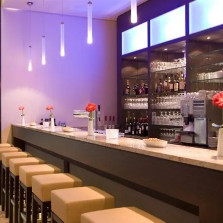 Ξενοδοχείο Intercityhotel