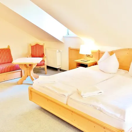Alttolkewitzer Hof 3* Drážďany