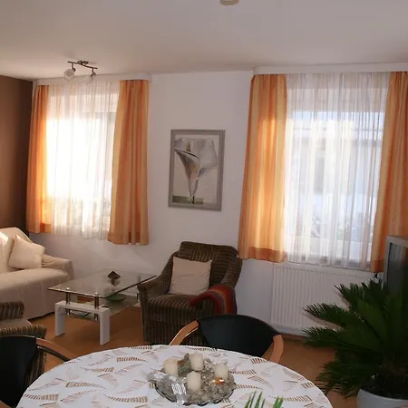 Ferienhaus Klein Holiday home Dresden