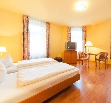 Kurfurst Otel Dresden