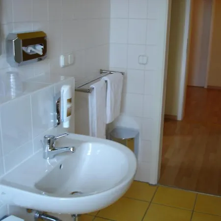 Kurfurst Otel Dresden