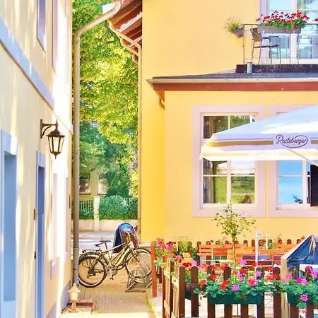 Alttolkewitzer Hof 3*