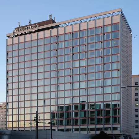 Pullman Newa Hotel 4*