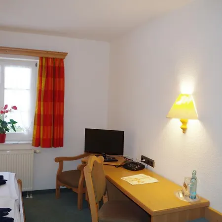 ホテル Alttolkewitzer Hof ドレスデン