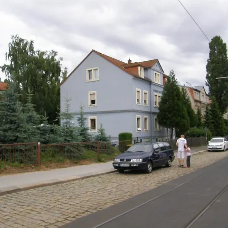 Apartment Apartment-ferienwohnung Dresden-briesnitz Dresden