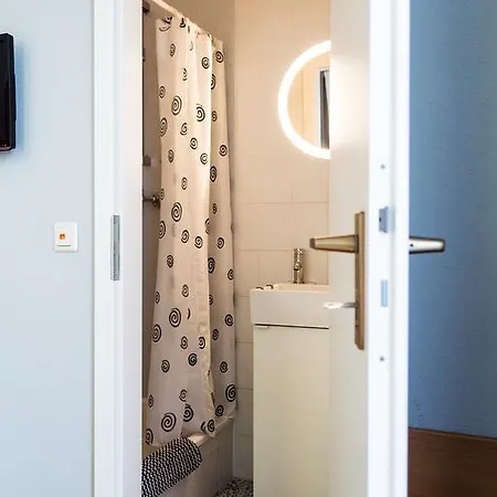 An Der Pillnitzer Schlossfaehre Guest house