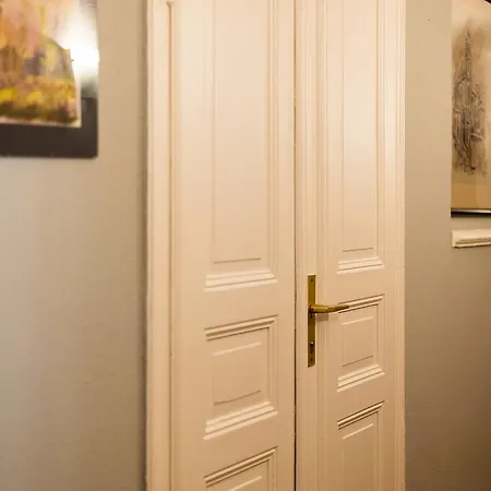 An Der Pillnitzer Schlossfaehre Guest house 3*
