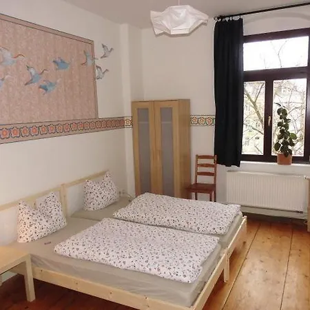 3r-fewo-bis-9-personen-zentral-t4 Apartament