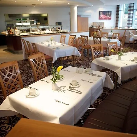 Ramada By Wyndham Hotel 4*
