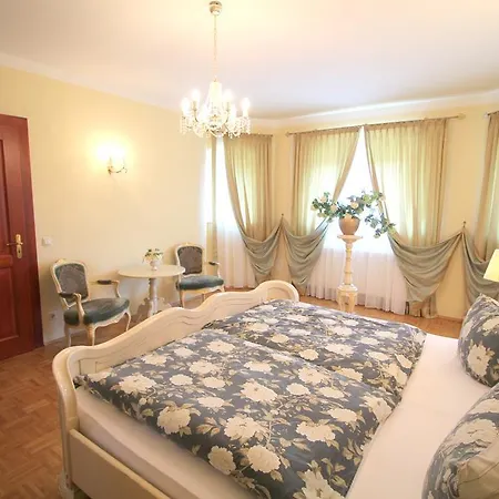 Hotel-appartement-villa Ulenburg Aparthotel Dresden