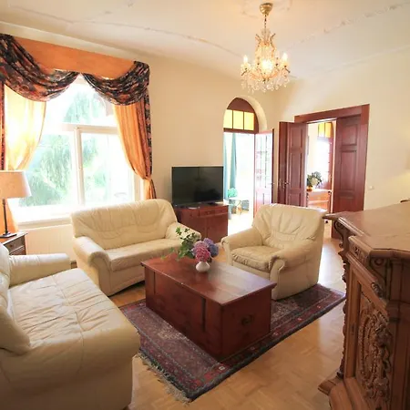 Hotel-appartement-villa Ulenburg Aparthotel 3*
