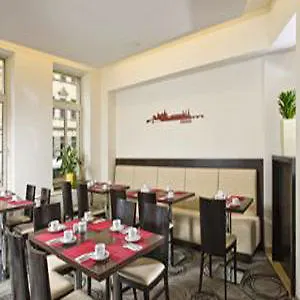 Hotel Ibis Styles Neustadt 3*