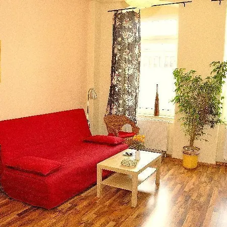 3-raum-fewo-dresden-altstadt-l7 Apartment