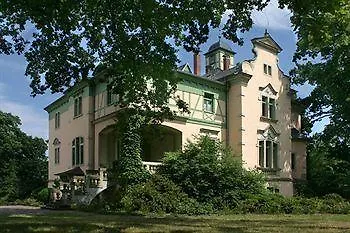 Pensionat Therese-malten-villa 3*
