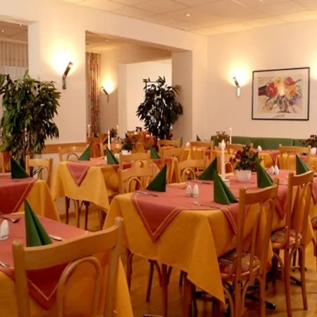 Hotel Novalis By Aurum 3*