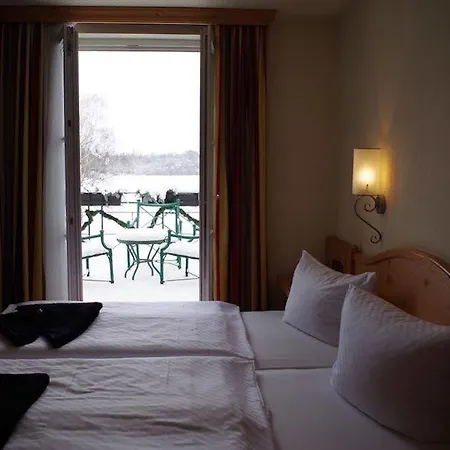 Alttolkewitzer Hof 3*