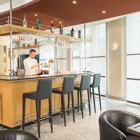 Nh Neustadt Hotel 4*