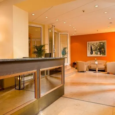 Prinz Eugen Hotel 3*