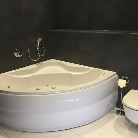 Residenz Am Zwinger 5*