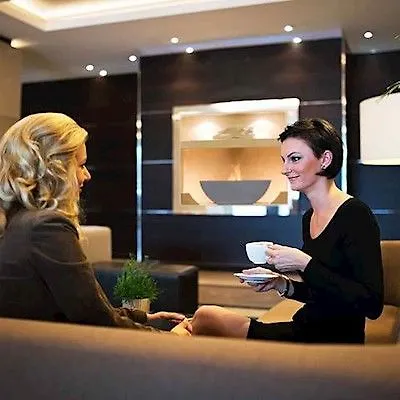 Hotel Pullman Newa