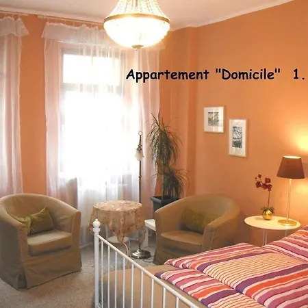 City-ferienwohnungen-dresden - Zentral Gelegen Im Haus Louisenstrasse 11 - Dresden-neustadt Appartement