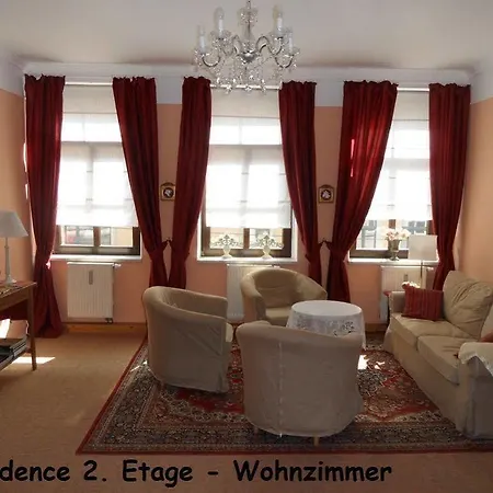City-ferienwohnungen-dresden - Zentral Gelegen Im Haus Louisenstrasse 11 - Dresden-neustadt * Дрезден
