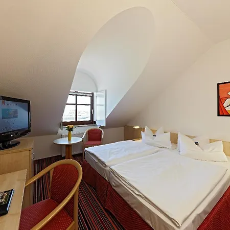 Hotel Kim 4*