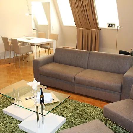 Otel Heinrich Schuetz Residenz 5*