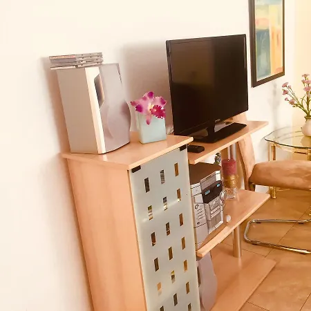 Ueber Den Daechern Von Apartment