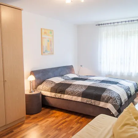 Apartment Ueber Den Daechern Von Dresden