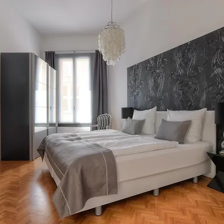Heinrich Schuetz Residenz Otel