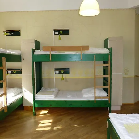Hostel Mondpalast