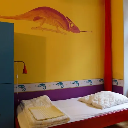 Mondpalast Hostel