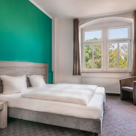 Hotell Am Bonhöfferplatz Dresden