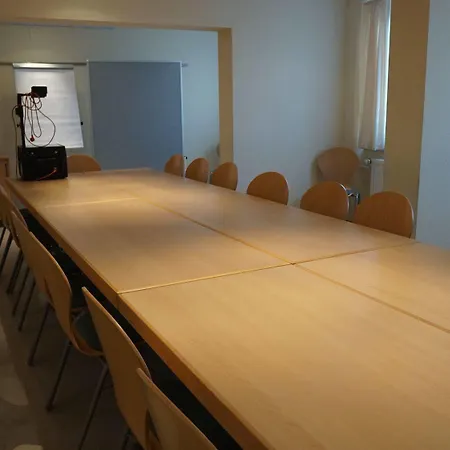 Hostel Djh - Jugendgästehaus *
