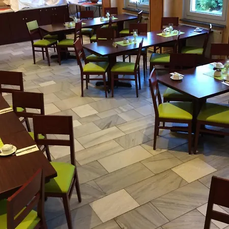Heidenschanze Szálloda 2*