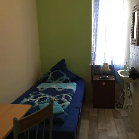 Hostel Zimmerfrei-dresden *