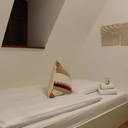Otel Heinrich Schuetz Residenz 5*