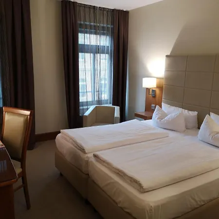Am Blauen Wunder Hotel Dresden