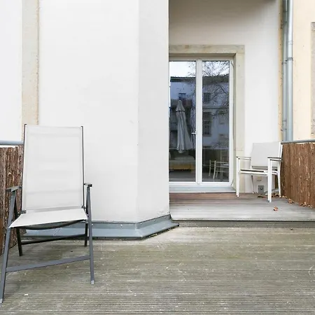 Bischof Am Alaunpark, Neustadt Apartment *