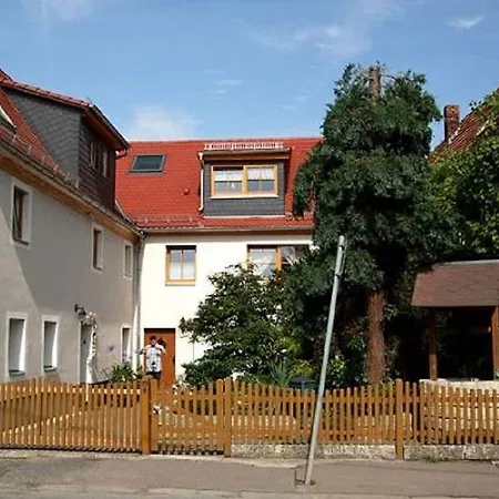 Gästezimmer Am Märchenbrunnen Gasthof