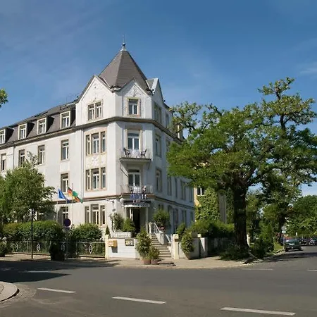 Smetana Hotell 4*