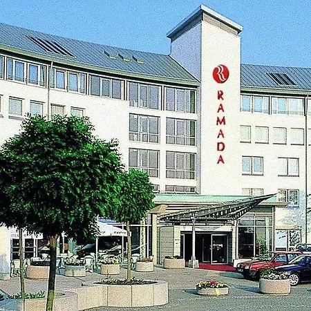 Ramada By Wyndham 4*