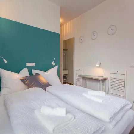 Am Schillerplatz Hotel 3*
