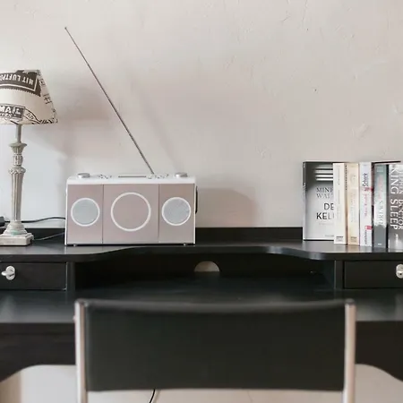 Apartment Residenz: Spacious For Groups Up To 6