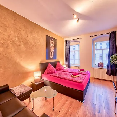 Residenz: Spacious For Groups Up To 6 Dresden