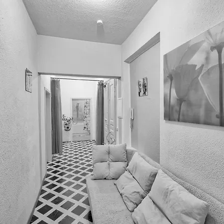 Apartment Residenz: Spacious For Groups Up To 6 Dresden
