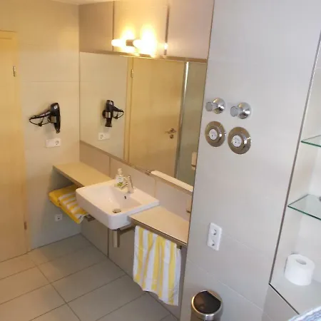 Uhlemann - Nur 15 Minuten Bis In Altstadt Apartment Dresden