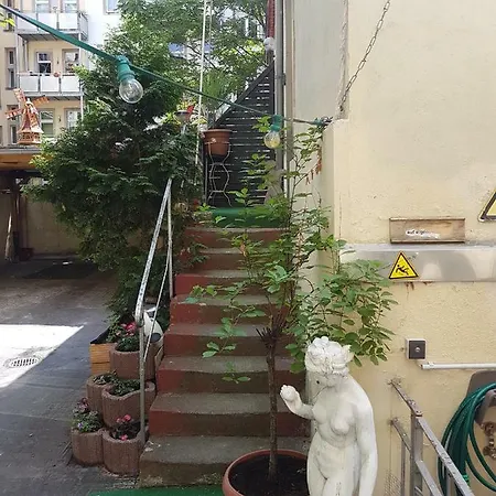 Max's Hinterhaus Holiday home Dresden